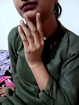 Snapshot of Piya_Ji chatting on February 2025 01:03:02 PM Piya Ji online show from February 2025 01:03:02 PM