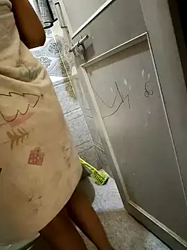 Snapshot of lovelygirl4567 chatting on February 2025 03:49:01 PM lovelygirl4567 online show from February 2025 03:49:01 PM