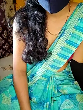 Snapshot of lovelygirl4567 chatting on February 2025 04:08:02 AM lovelygirl4567 online show from February 2025 04:08:02 AM