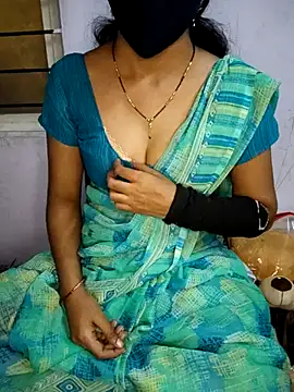 Snapshot of lovelygirl4567 chatting on February 2025 02:23:01 PM lovelygirl4567 online show from February 2025 02:23:01 PM