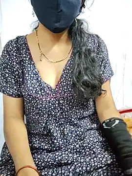 Snapshot of lovelygirl4567 chatting on February 2025 01:05:01 PM lovelygirl4567 online show from February 2025 01:05:01 PM