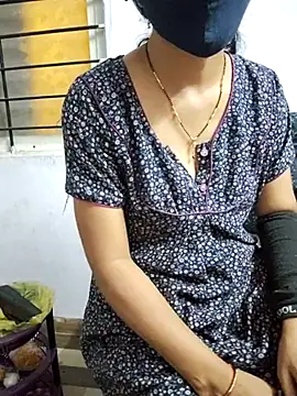 Snapshot of lovelygirl4567 chatting on February 2025 04:10:02 PM lovelygirl4567 online show from February 2025 04:10:02 PM