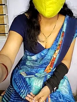 Snapshot of lovelygirl4567 chatting on February 2025 02:59:01 PM lovelygirl4567 online show from February 2025 02:59:01 PM