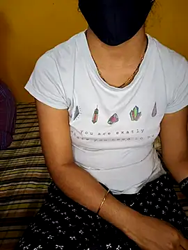 Snapshot of lovelygirl4567 chatting on March 2025 03:27:01 PM lovelygirl4567 online show from March 2025 03:27:01 PM