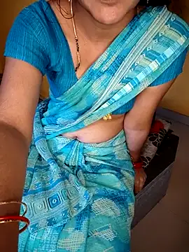 Snapshot of lovelygirl4567 chatting on September 2025 09:14:01 AM lovelygirl4567 online show from September 2025 09:14:01 AM