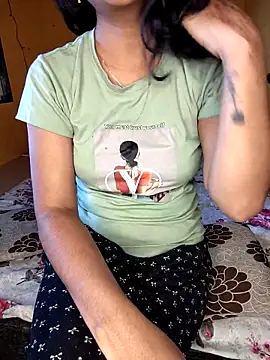 Snapshot of lovelygirl4567 chatting on October 2025 05:08:01 AM lovelygirl4567 online show from October 2025 05:08:01 AM