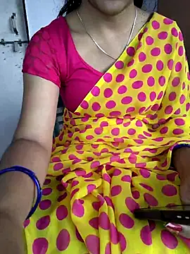 lovelygirl4567 online show from February 2026 05:37:02 AM