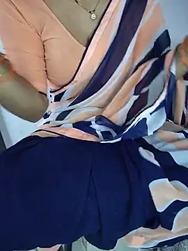 lovelygirl4567 online show from June 2026 05:50:02 AM