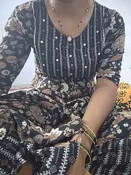 lovelygirl4567 online show from June 2026 12:20:01 PM