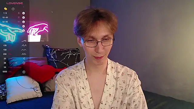 Snapshot of Adrian_Di chatting on January 2025 07:18:02 PM Adrian Di online show from January 2025 07:18:02 PM