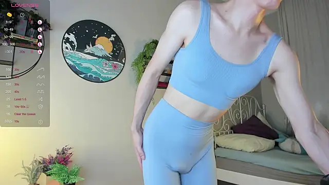 Snapshot of Adrian_Di chatting on February 2025 10:11:02 PM Adrian Di online show from February 2025 10:11:02 PM