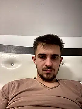 Demonpull69 online show from January 2026 03:28:01 PM