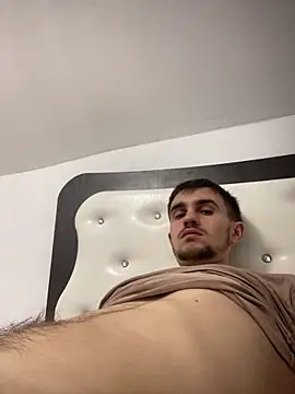 Demonpull69 online show from March 2026 06:04:02 PM