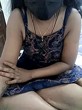 Snapshot of Tamil_Vishalini chatting on December 2024 08:04:02 AM Tamil Vishalini online show from December 2024 08:04:02 AM