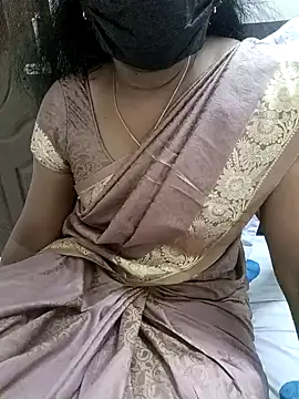 Snapshot of Tamil_Vishalini chatting on January 2025 08:06:02 AM Tamil Vishalini online show from January 2025 08:06:02 AM