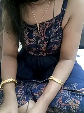 Snapshot of Tamil_Vishalini chatting on January 2025 08:04:01 AM Tamil Vishalini online show from January 2025 08:04:01 AM