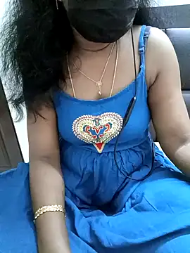 Snapshot of Tamil_Vishalini chatting on January 2025 04:40:01 PM Tamil Vishalini online show from January 2025 04:40:01 PM