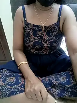 Snapshot of Tamil_Vishalini chatting on January 2025 05:02:02 PM Tamil Vishalini online show from January 2025 05:02:02 PM