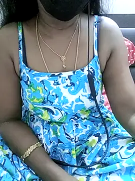 Snapshot of Tamil_Vishalini chatting on February 2025 07:02:02 AM Tamil Vishalini online show from February 2025 07:02:02 AM