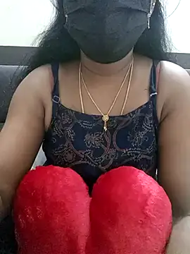 Snapshot of Tamil_Vishalini chatting on February 2025 07:17:02 PM Tamil Vishalini online show from February 2025 07:17:02 PM