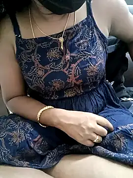 Snapshot of Tamil_Vishalini chatting on March 2025 03:13:02 PM Tamil Vishalini online show from March 2025 03:13:02 PM