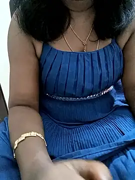 Snapshot of Tamil_Vishalini chatting on October 2025 06:27:01 PM Tamil Vishalini online show from October 2025 06:27:01 PM