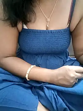 Snapshot of Tamil_Vishalini chatting on January 2026 05:28:02 PM Tamil Vishalini online show from January 2026 05:28:02 PM