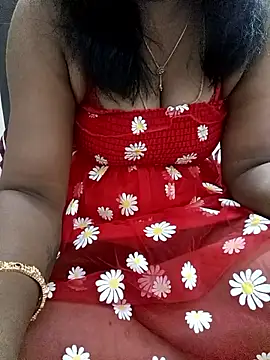 Snapshot of Tamil_Vishalini chatting on January 2026 04:38:02 AM Tamil Vishalini online show from January 2026 04:38:02 AM