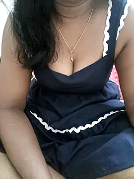 Snapshot of Tamil_Vishalini chatting on April 2026 07:02:01 AM Tamil Vishalini online show from April 2026 07:02:01 AM
