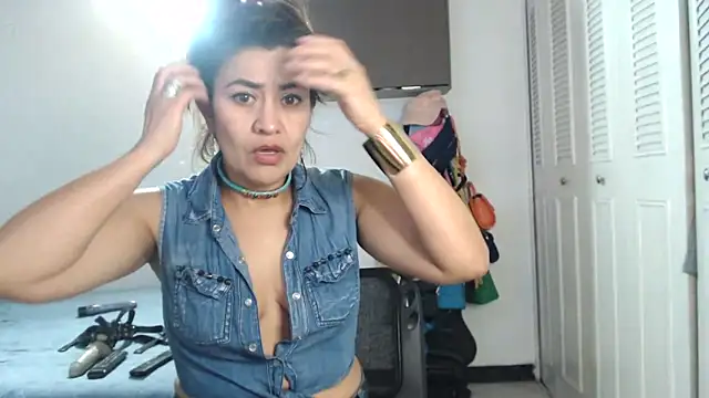 CamilaLix online show from March 2025 02:51:02 AM