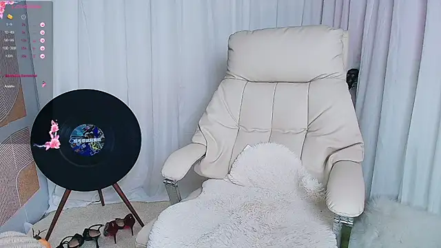 xiaotiantian-76 online show from November 2025 03:28:02 AM