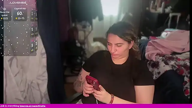 mamifresita online show from June 2026 07:26:02 PM