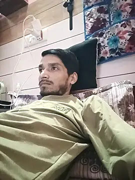 Snapshot of Tarun_0026 chatting on September 2025 03:05:01 PM Tarun 0026 online show from September 2025 03:05:01 PM