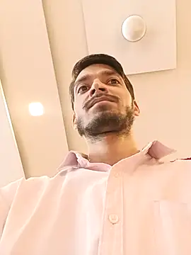 Snapshot of Tarun_0026 chatting on October 2025 06:00:01 AM Tarun 0026 online show from October 2025 06:00:01 AM