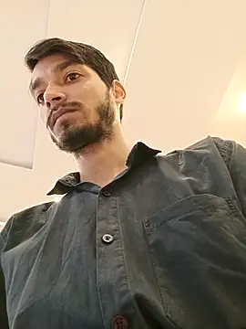 Snapshot of Tarun_0026 chatting on October 2025 05:15:02 AM Tarun 0026 online show from October 2025 05:15:02 AM