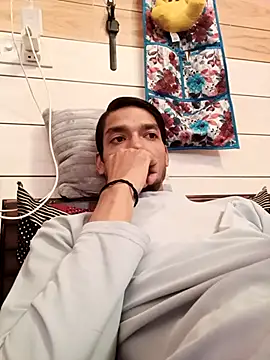 Snapshot of Tarun_0026 chatting on November 2025 06:14:01 AM Tarun 0026 online show from November 2025 06:14:01 AM