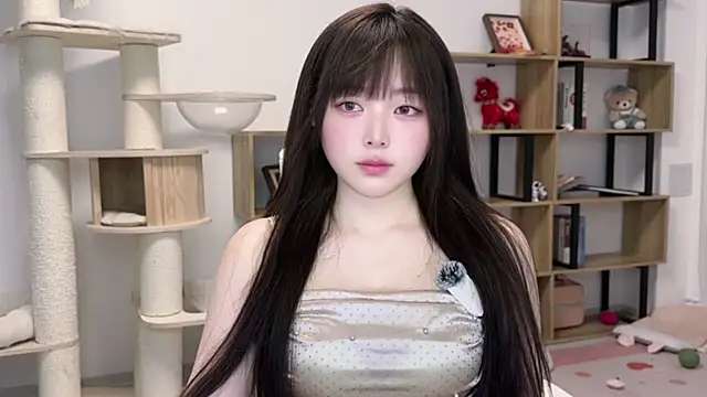 Chenjing0 online show from May 2026 12:13:02 PM