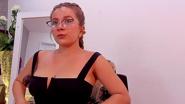 LiaCathaleya online show from March 2025 07:49:01 PM