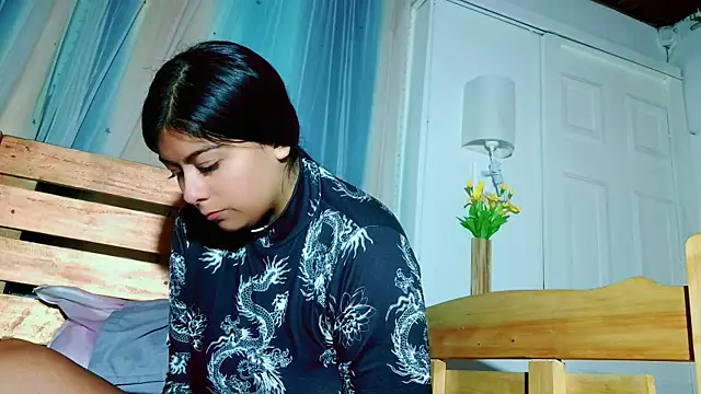 Snapshot of lana_reverse chatting on January 2025 10:06:01 PM lana reverse online show from January 2025 10:06:01 PM