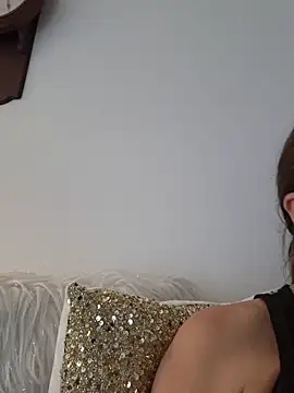karina warthon online show from May 2026 10:17:02 PM