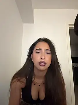 miaceleste online show from June 2026 10:29:01 PM