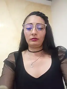 Snapshot of BELLA--26 chatting on January 2025 05:37:02 PM BELLA--26 online show from January 2025 05:37:02 PM