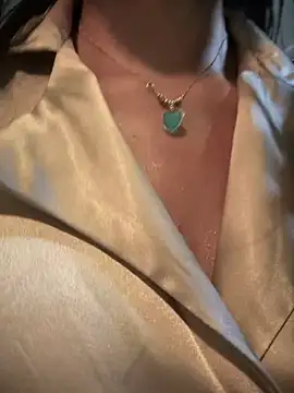 BELLA--26 online show from October 2025 01:34:02 PM