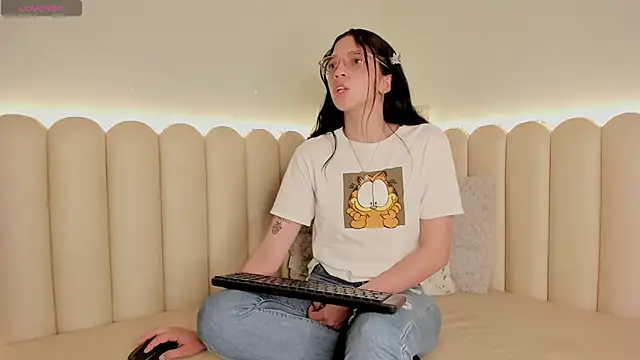 Snapshot of catalina_rrosee chatting on January 2025 07:29:01 PM catalina rrosee online show from January 2025 07:29:01 PM