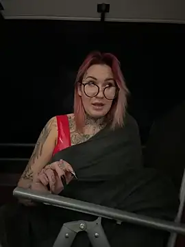 Mia-Fuchs online show from February 2025 11:34:01 PM