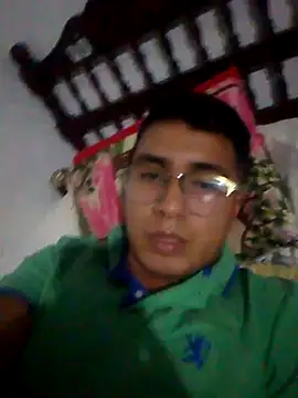 Snapshot of RODRI_POLLADURA chatting on February 2025 01:33:01 AM RODRI POLLADURA online show from February 2025 01:33:01 AM