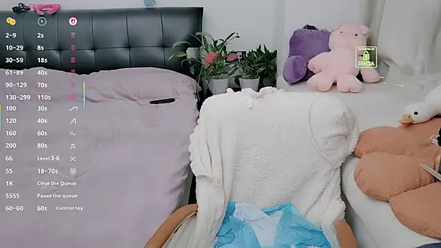 Snapshot of Mi--Manchi chatting on December 2025 12:59:02 AM Mi--Manchi online show from December 2025 12:59:02 AM