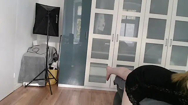 SexyJoanne online show from September 2025 02:11:01 PM