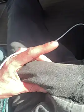 dickeeier420X online show from March 2025 02:42:02 PM