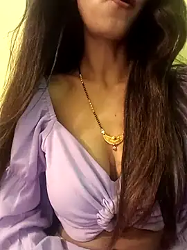 Snapshot of Stripper_Maahi chatting on March 2025 08:23:02 AM Stripper Maahi online show from March 2025 08:23:02 AM